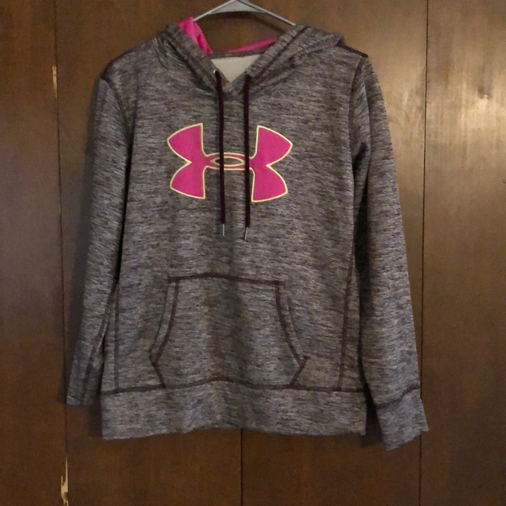 Under Armour sweatshirt
